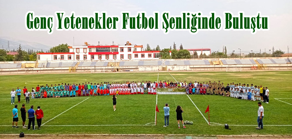 Genç Yetenekler Futbol Şenliğinde Buluştu!