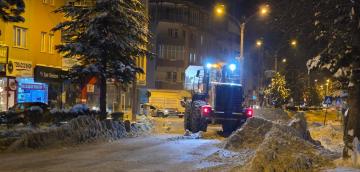 Büyükşehir, Göksun’un Ana Ulaşım Akslarını Ulaşıma Açık Tutuyor.