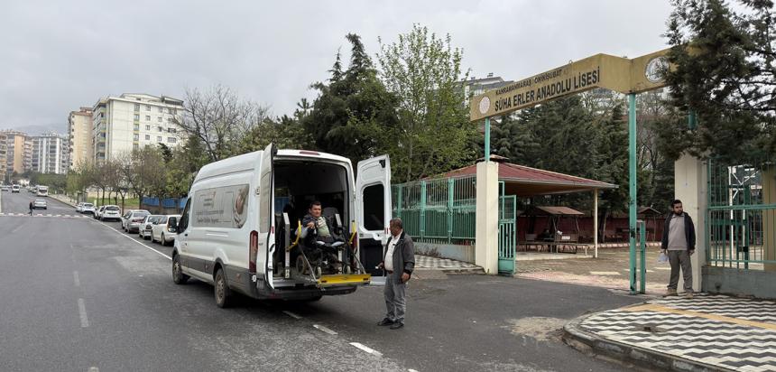 Büyükşehir, Sınav Günü de Özel Gereksinimli Vatandaşları Yalnız Bırakmadı.