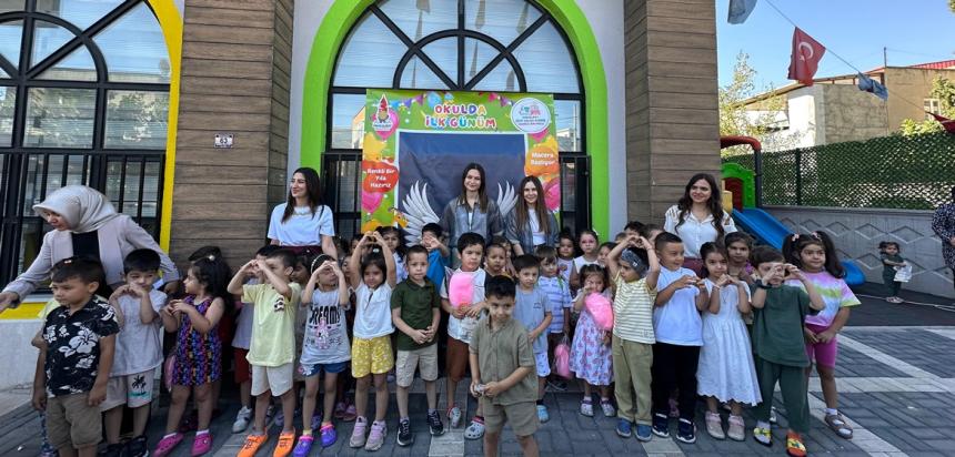 Minik Kalpler Yaz Okulu Kura Çekilişi 10 Haziran’da canlı yayınla gerçekleştirilecek.
