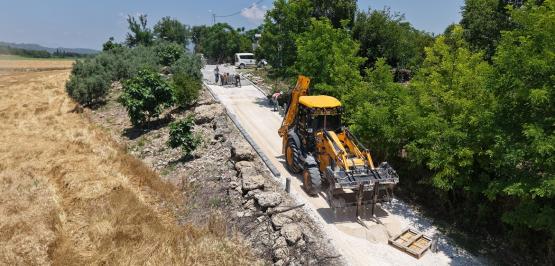 Büyükşehir, Andırın Kırsalında Yol Yatırımlarını Sürdürüyor.