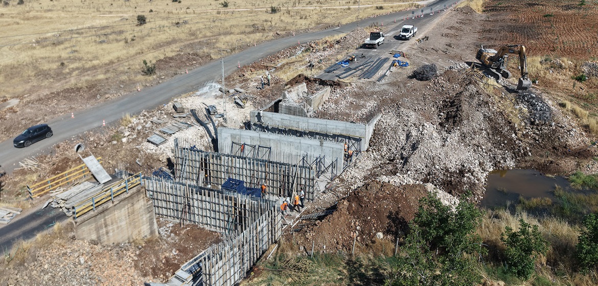 Büyükşehir’den Pazarcık Kırsalına Modern Ulaşım Yatırımı.
